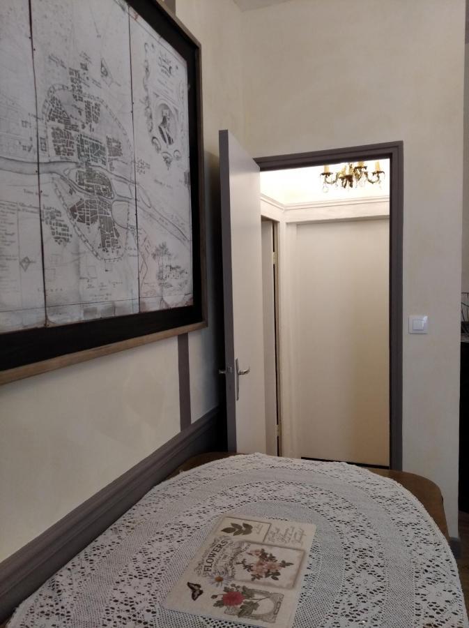 Le Logis De Saint Cyr Aparthotel Issoudun Εξωτερικό φωτογραφία